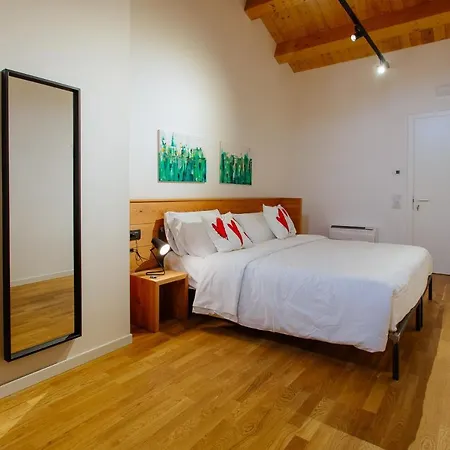 Dadi Nocleg ze śniadaniem 3*