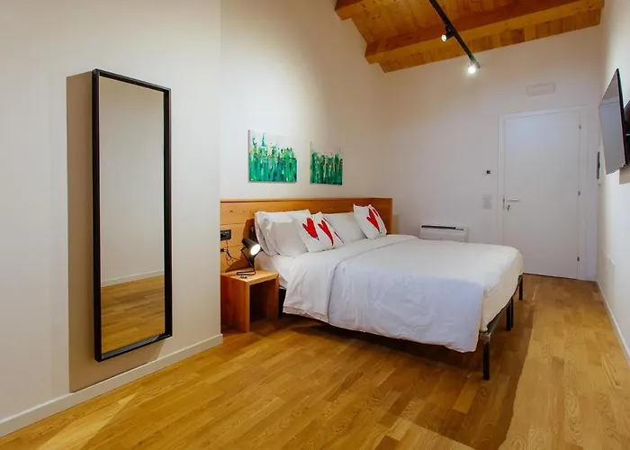 Dadi 5 Bed & Breakfast 3*