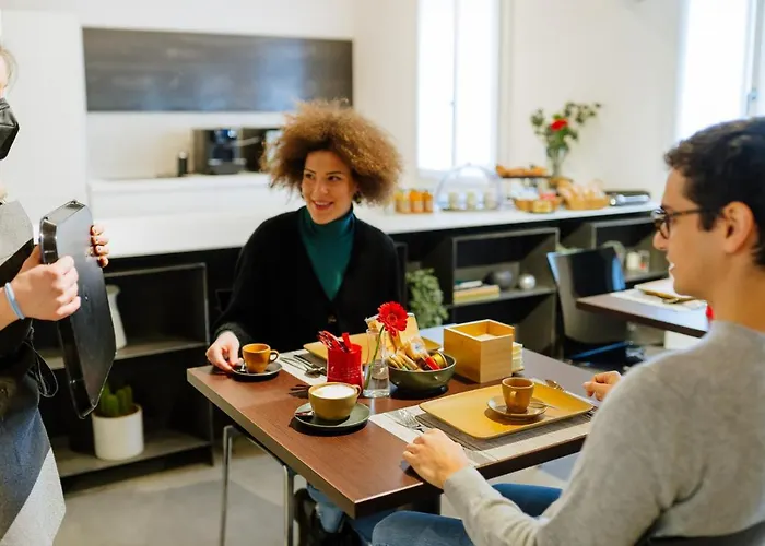 Dadi 5 Bed & Breakfast 3*